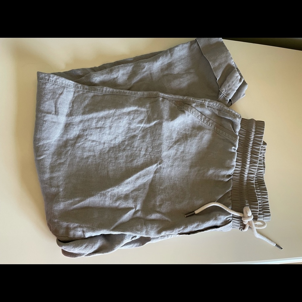 Athleta taupe cropped linen pant, size 10